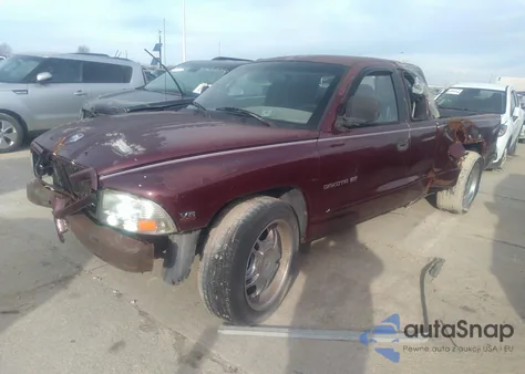 2000 Dodge Dakota Slt/Sport z USA, uszkodzony, nr VIN 1B7GL22X5YS716968